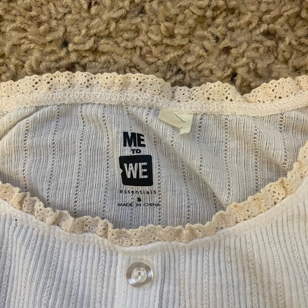 White PacSun tank‎ - Picture 3 of 3
